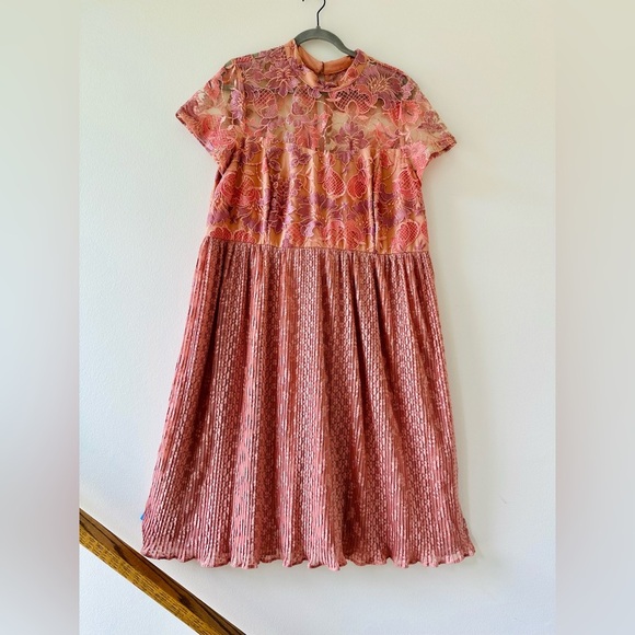 Stunning Lane Bryant pleated lace dress, mauve and lilac, brand new - Picture 1 of 8